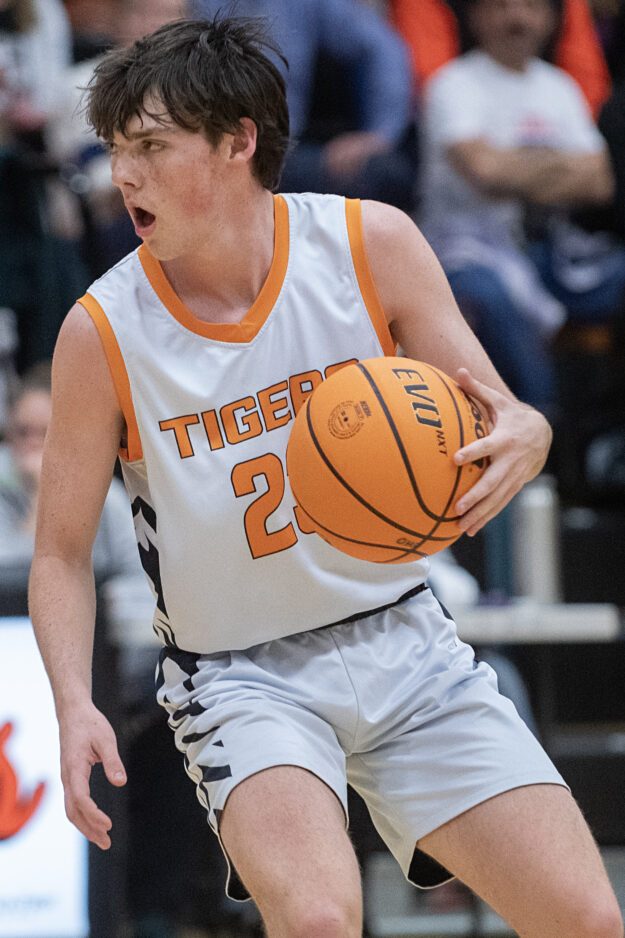 Boys basketball Ogden can’t rally in ‘promising’ game against bigger